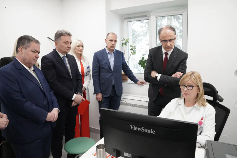 Macut najavio e-Bolovanje: Ovako će izgledati digitalne bolnice u Srbiji!