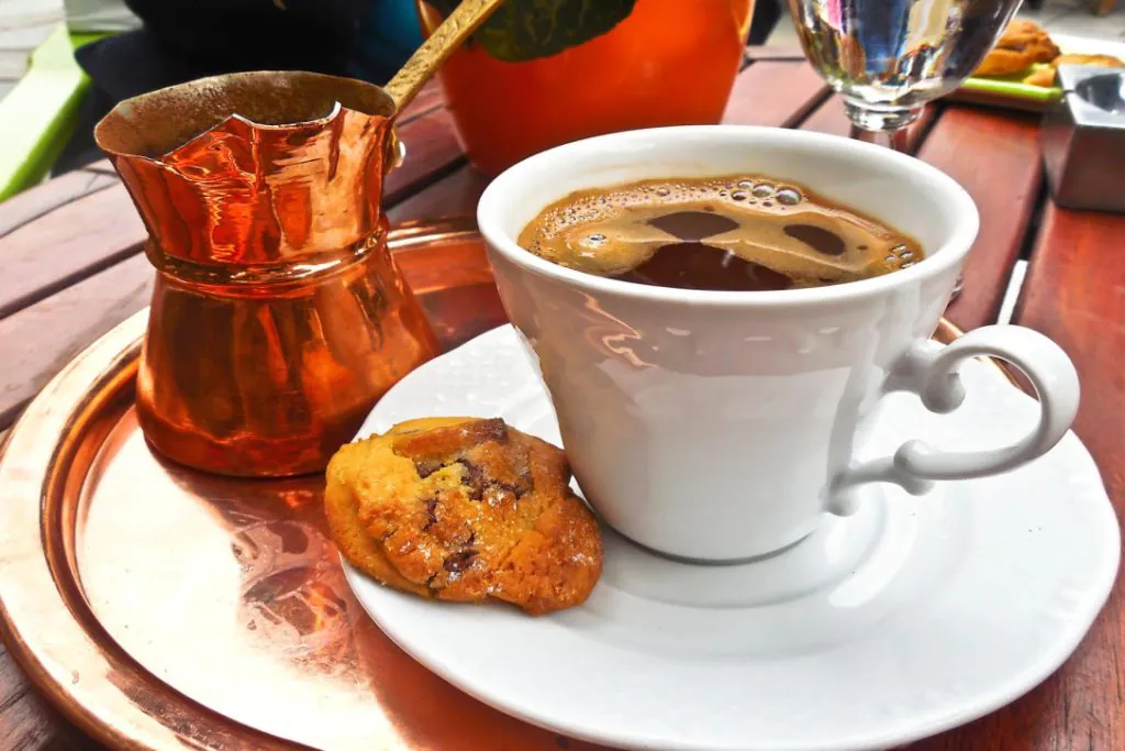 Zaboravite sve što znate: Turčin otkrio kako se kuva "prava" turska kafa