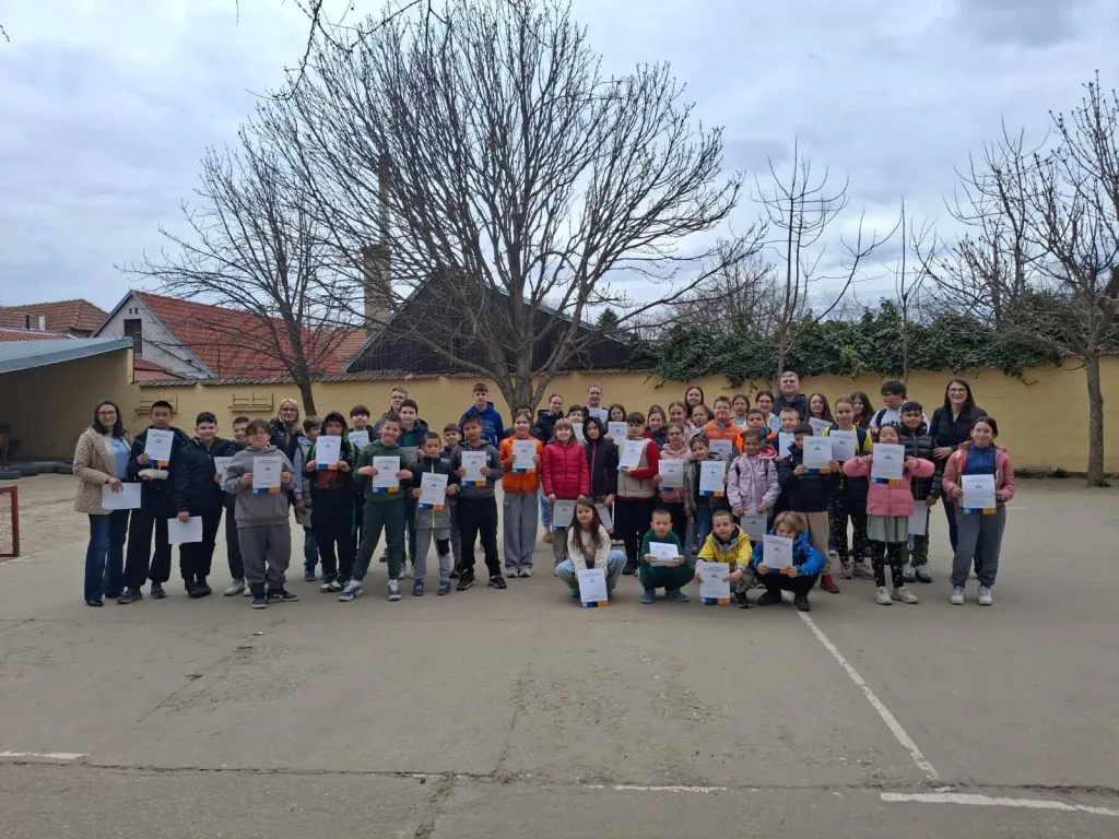 Trinaest subotičkih učenika izborilo polufinale međunarodnog takmičenja iz engleskog jezika