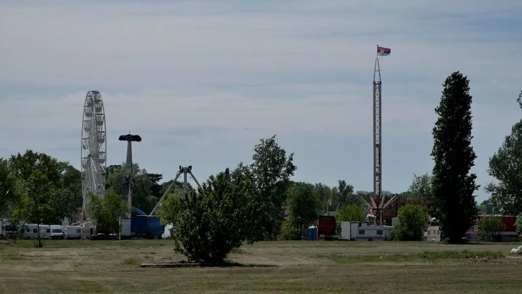 PALIĆ SPREMAN ZA PRVI MAJ: LUNA PARK, VAŠAR I NOVA ULAGANJA