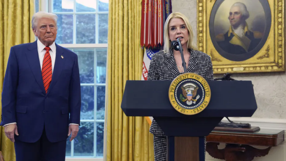 Tramp: Pam Bondi prelazi u privatni sektor, ostvarila je značajne rezultate u borbi protiv kriminala