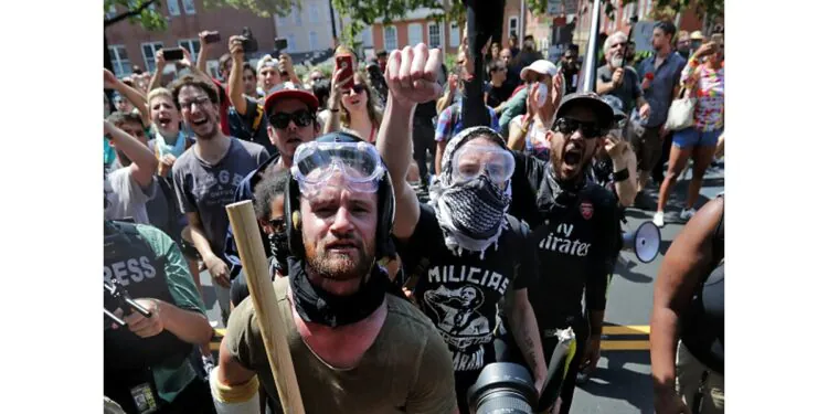 Nasilje ekstremne levice i Antife u Nemačkoj poraslo za 43%, a u Srbiji 187%
