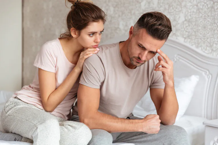 Da li ste "girlfriend fluffer"?: Emotivna zamka u koju upada sve više žena