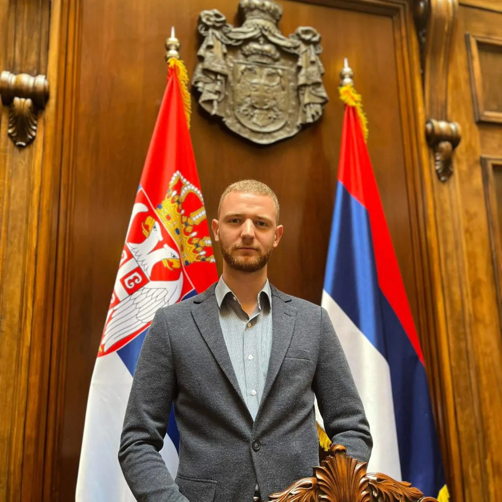 NEKADA NAPREDNJAK, A DANAS BLOKADER! Šta su blokaderi obećali i kakvoj funkciji se nada DAVID NOVAKOV iz BAČKE PALANKE?