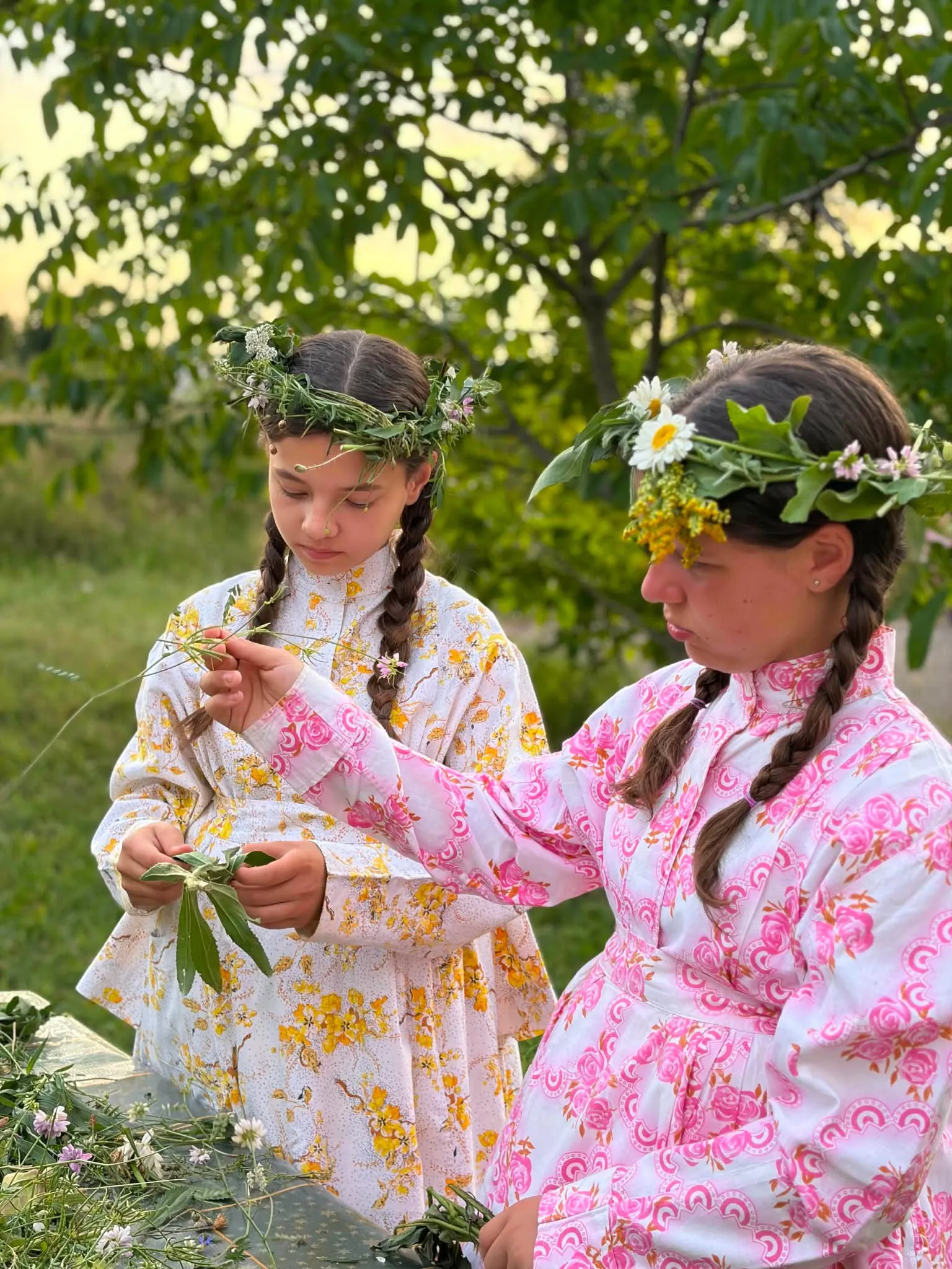 Tradicija preskakanja vatre na Svetog Ivana živi u Maloj Bosni