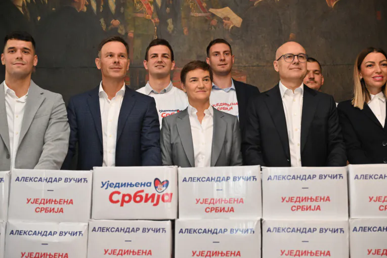 RIK proglasio listu "Aleksandar Vučić - Ujedinjena Srbija" pod rednim brojem jedan