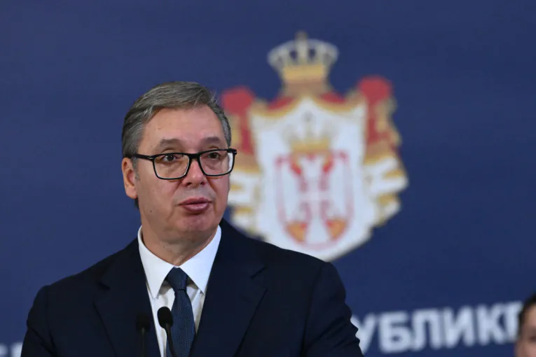 "Izgubili smo velikog patriotu": Vučić se oprostio od gradonačelnika Stevana Bakića emotivnom porukom!
