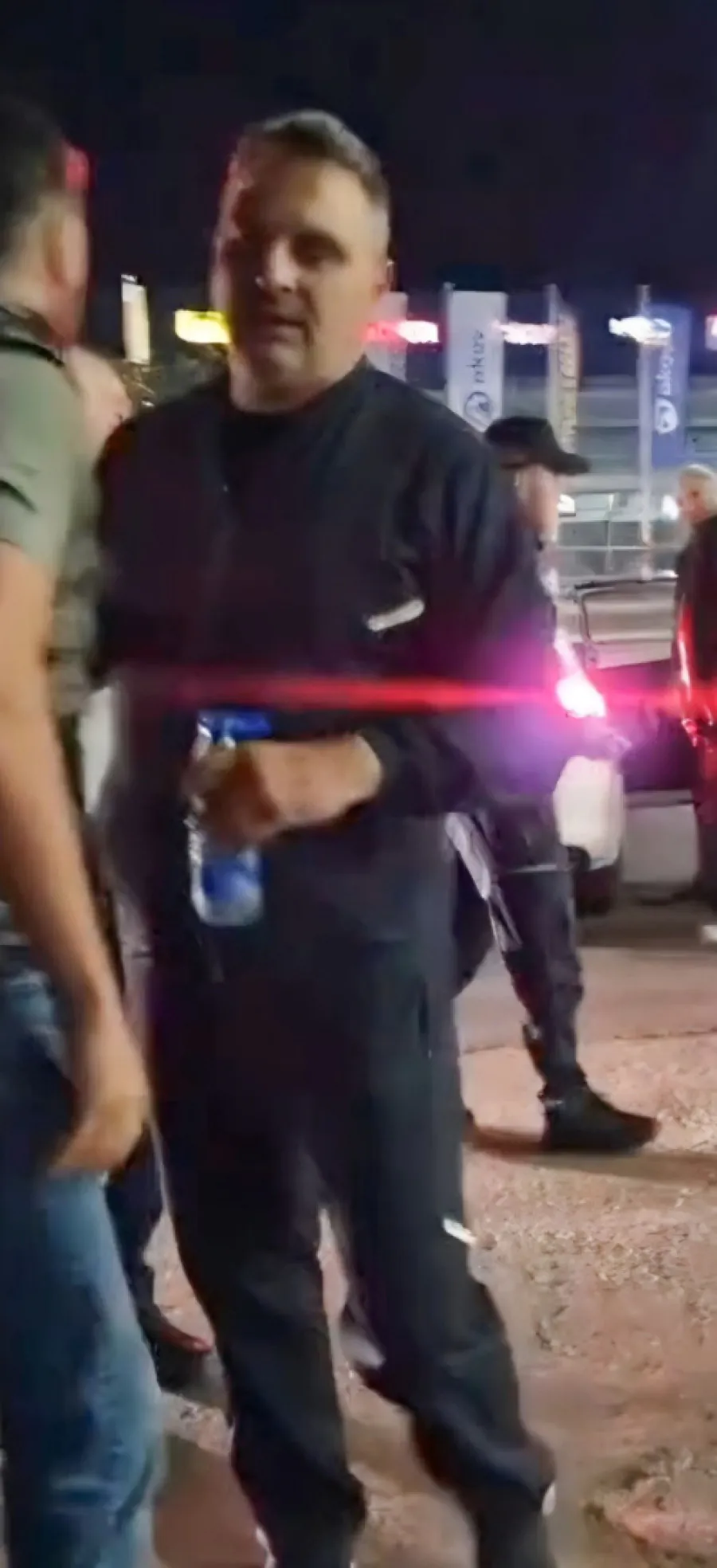 Ko je Ilija Mićić, suprug aktivistkinje Kreni-Promeni koji je učestvovao u sukobu sa Šapićem?