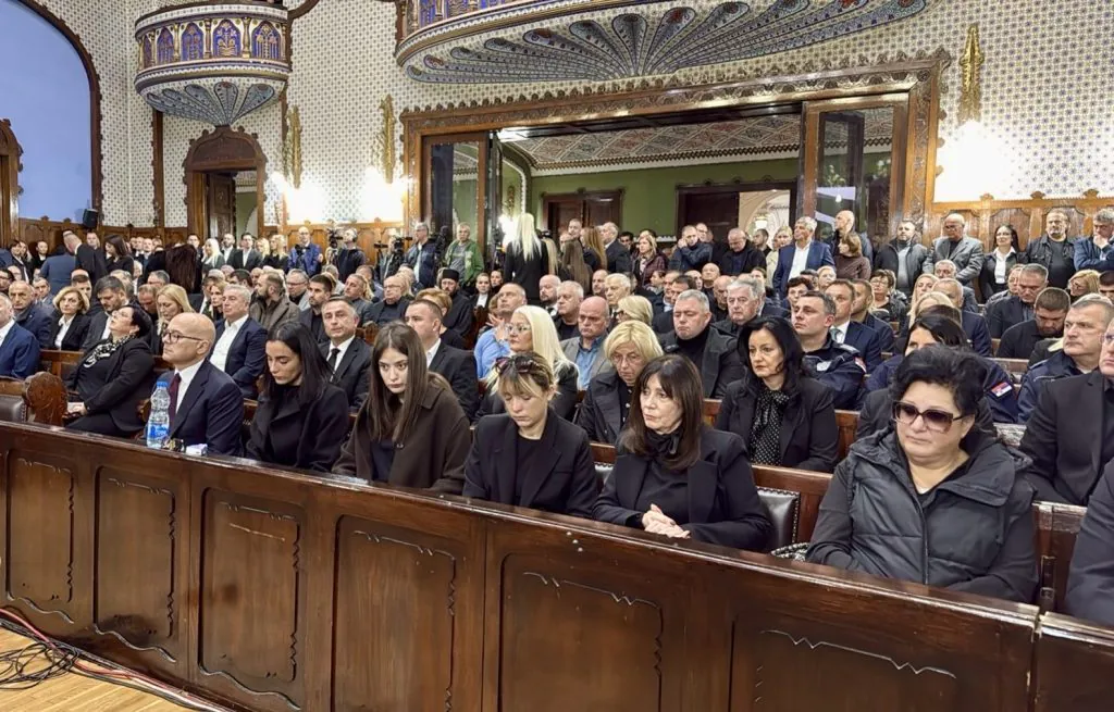 Poslednji oproštaj od Stevana Bakića: „Izgubili smo čoveka koji je čuvao državu i grad"