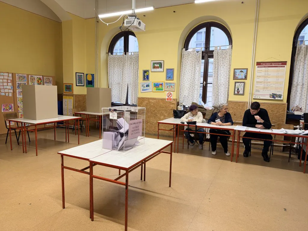 Vanredni parlamentarni izbori u Srbiji: U Subotici otvorena 102 biračka mesta
