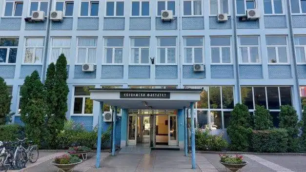 Potpuni poraz blokadera na Ekonomskom fakultetu! Razum i želja za učenjem ispred blokada!